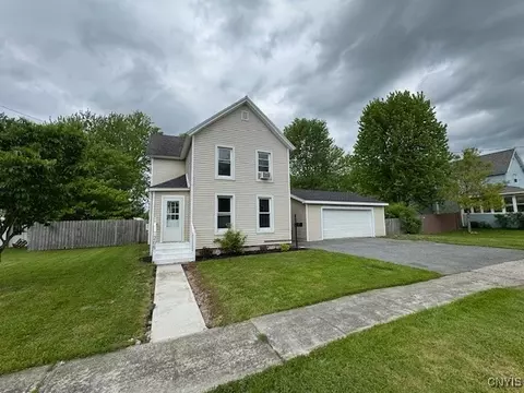 205 Franklin St, Brownville, NY 13615