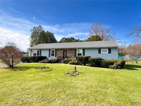 7713 Sandy Cir, Floyd, NY 13440