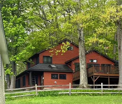 2321 Olanco Rd, Spafford, NY 13110