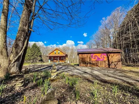 3110 Hall Rd, Nelson, NY 13061