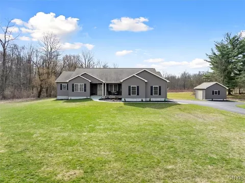 5446 Foster St, Durhamville, NY 13054