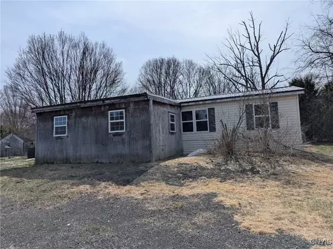 4481 State Route 49, Schroeppel, NY 13069