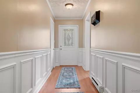 Entry Way - 27 Hess Ave, German Flatts, NY 13357 photo 2 of 6