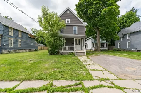 125 N Hamilton St, Watertown, NY 13601