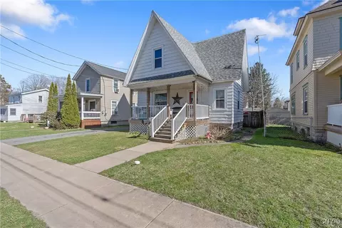 506 State St, Fulton, NY 13069