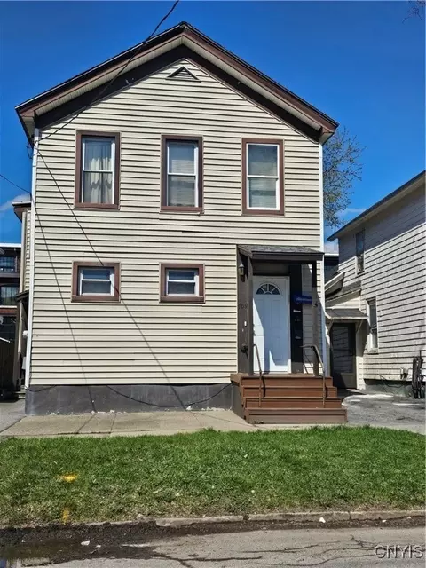 709 Catherine St, Utica, NY 13501