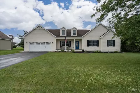 308 Dodge Ave, Hounsfield, NY 13685