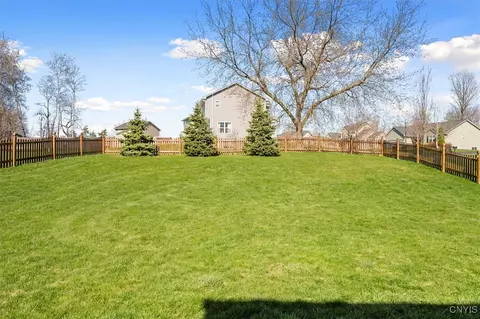 Exterior - 2 White Chapel Rd, Lysander, NY 13027 photo 4 of 4