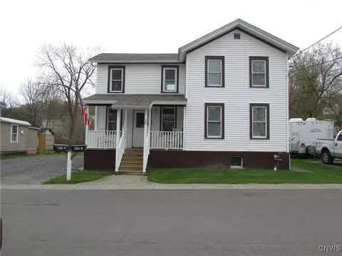 10 Mechanic St, Camillus, NY 13031