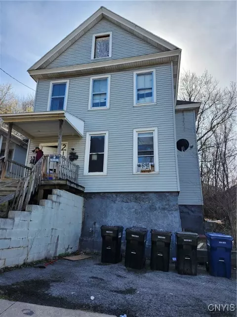 218 Seward St, Syracuse, NY 13203