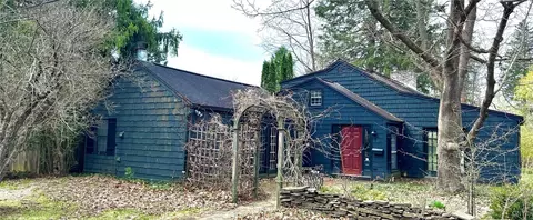 8 Willow Pl, Cazenovia, NY 13035