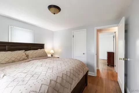 Bedroom - 922 Kinne St, East Syracuse, NY 13057 photo 3 of 5
