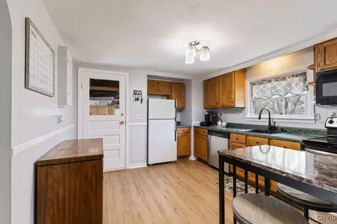 Kitchen - 922 Kinne St, East Syracuse, NY 13057 photo 1 of 3