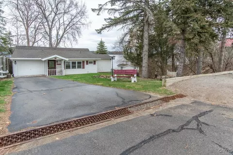 3230 County Route 6, Hammond, NY 13646