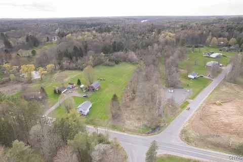 130 County Route 46, Schroeppel, NY 13135