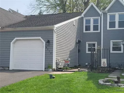 8212 Beehive Cir, Bayberry, NY 13090