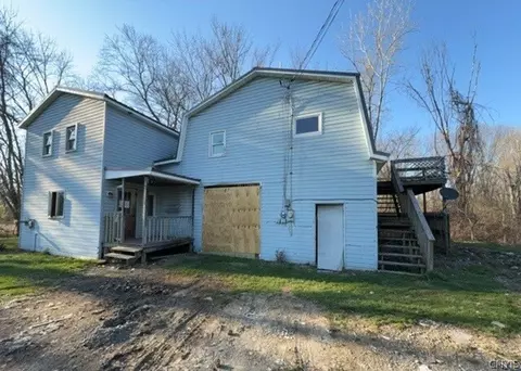 16 W 10th St #E, Jamestown, NY 14701