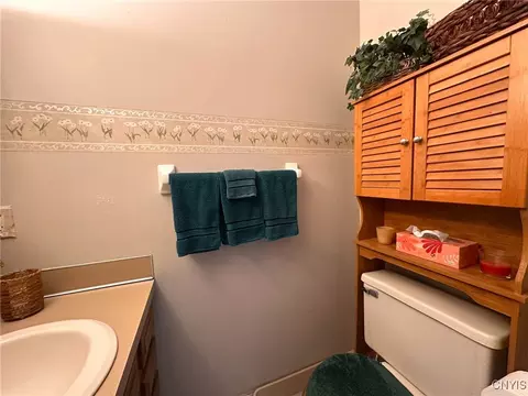 Bath - 240 Seneca St, Sullivan, NY 13037 photo 1 of 5