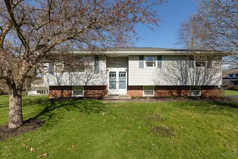 13 Riverview Dr, Fulton, NY 13069