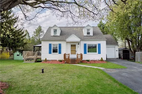 100 Glenview Pkwy, Syracuse, NY 13219