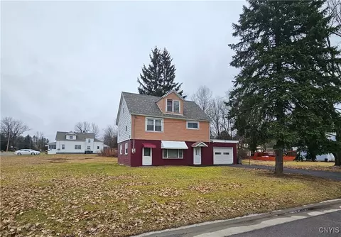 1103 Seneca St, Rome, NY 13440