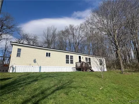 1078 Muckey Rd, Lapeer, NY 13803