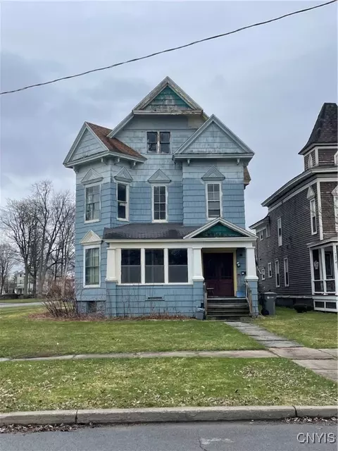 724 N Washington St, Rome, NY 13440