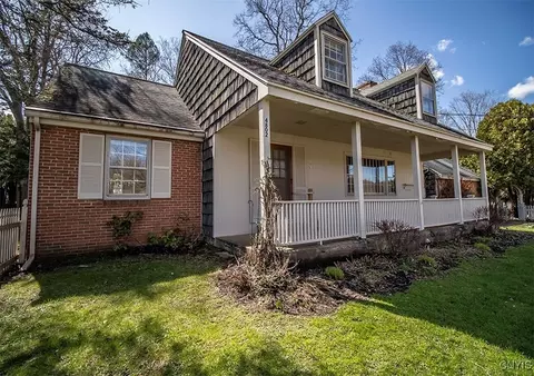 4802 Ormonde Dr, Cazenovia, NY 13035