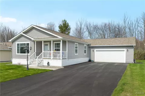 313 Gracie Pl, Clinton, NY 13323