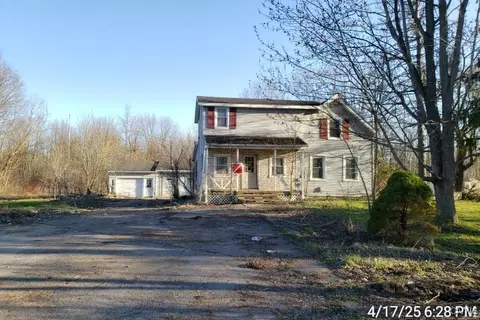 24 Railroad St, Jordan, NY 13080