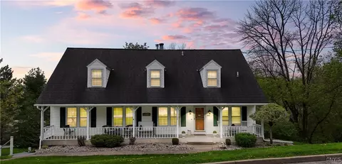 905 Westwood Dr, Herkimer, NY 13350
