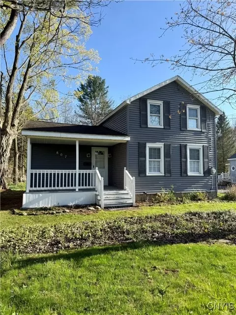 807 Hannibal St, Fulton, NY 13069