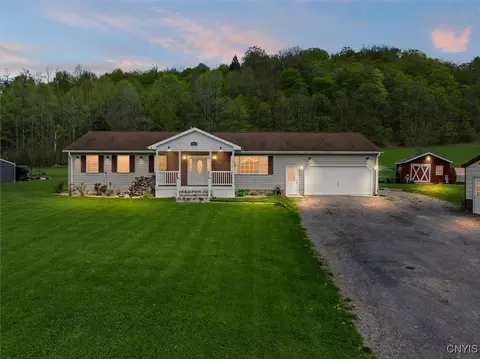 6840 Creek Rd, Lincoln, NY 13421