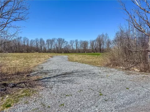 25513 Hinds Rd, Pamelia, NY 13601