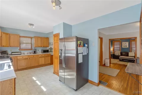 40 Lock St, Schroeppel, NY 13135 photo 12