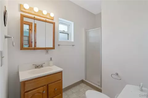 40 Lock St, Schroeppel, NY 13135 photo 21