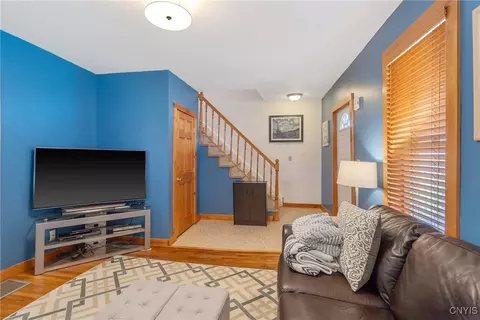 40 Lock St, Schroeppel, NY 13135 photo 7