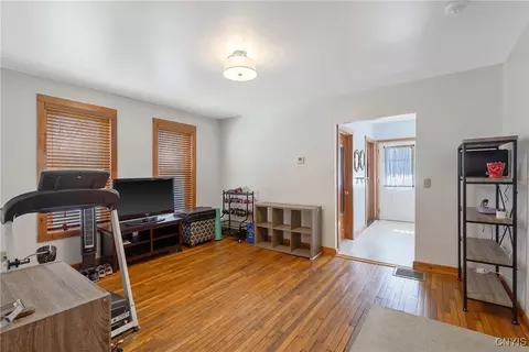 40 Lock St, Schroeppel, NY 13135 photo 8