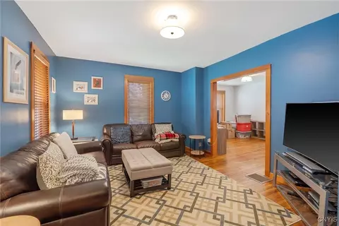 40 Lock St, Schroeppel, NY 13135 photo 6