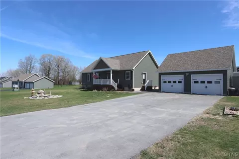 22094 Freedom Dr, Champion, NY 13619