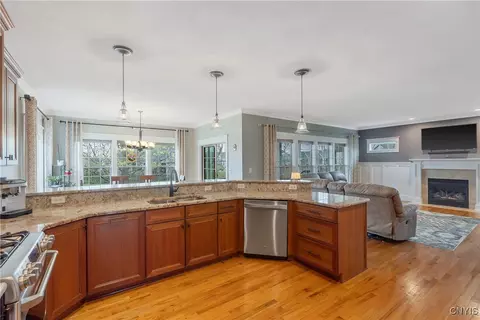 3424 Long Shadow Dr, Lysander, NY 13027 photo 11