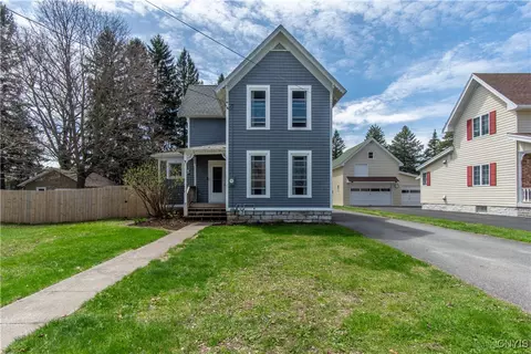 122 Union St, Le Ray, NY 13612