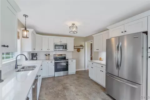 2534 Lamson Rd, Phoenix, NY 13135 photo 8