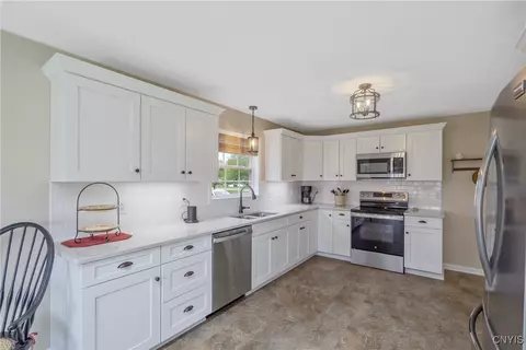 2534 Lamson Rd, Phoenix, NY 13135 photo 10