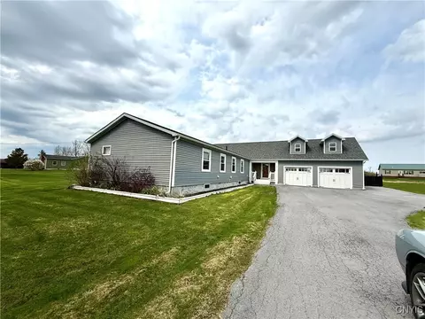 28053 Boat Launch Rd, Lyme, NY 13622