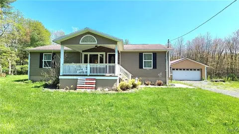 8280 Link Rd, Rome, NY 13440