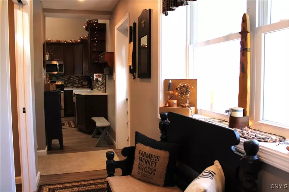 Entry Way - 5547 Lee Valley Rd, Lee, NY 13440 photo 2 of 12