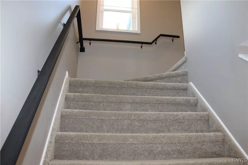 Entry Way - 5547 Lee Valley Rd, Lee, NY 13440 photo 11 of 12