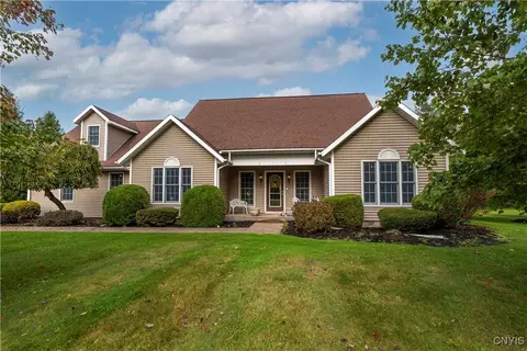 4 Byron Ln, Kirkland, NY 13323