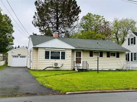 13 Cowance St, Cortland, NY 13045